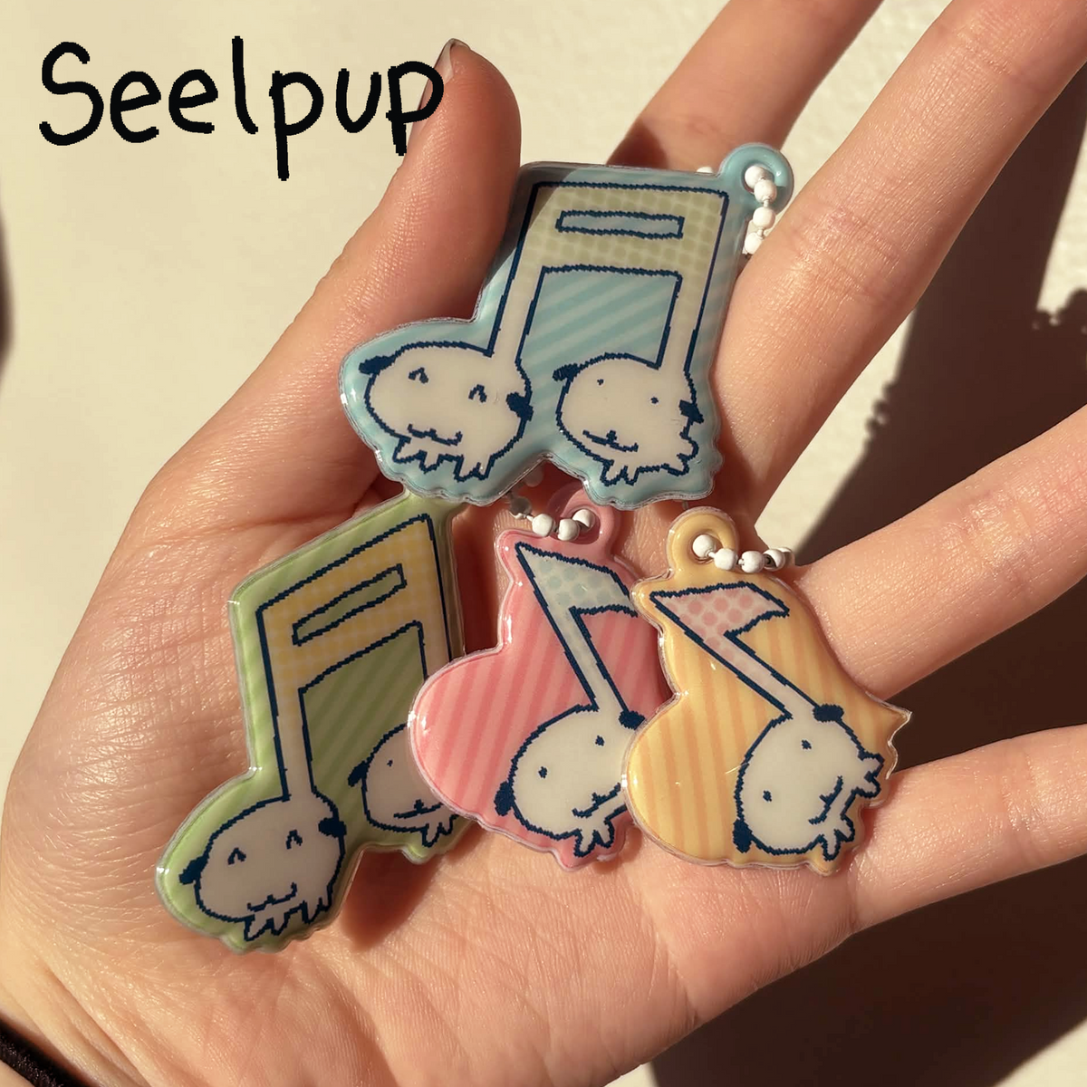 PVC MUSIC LUVVERS KEYCHAIN