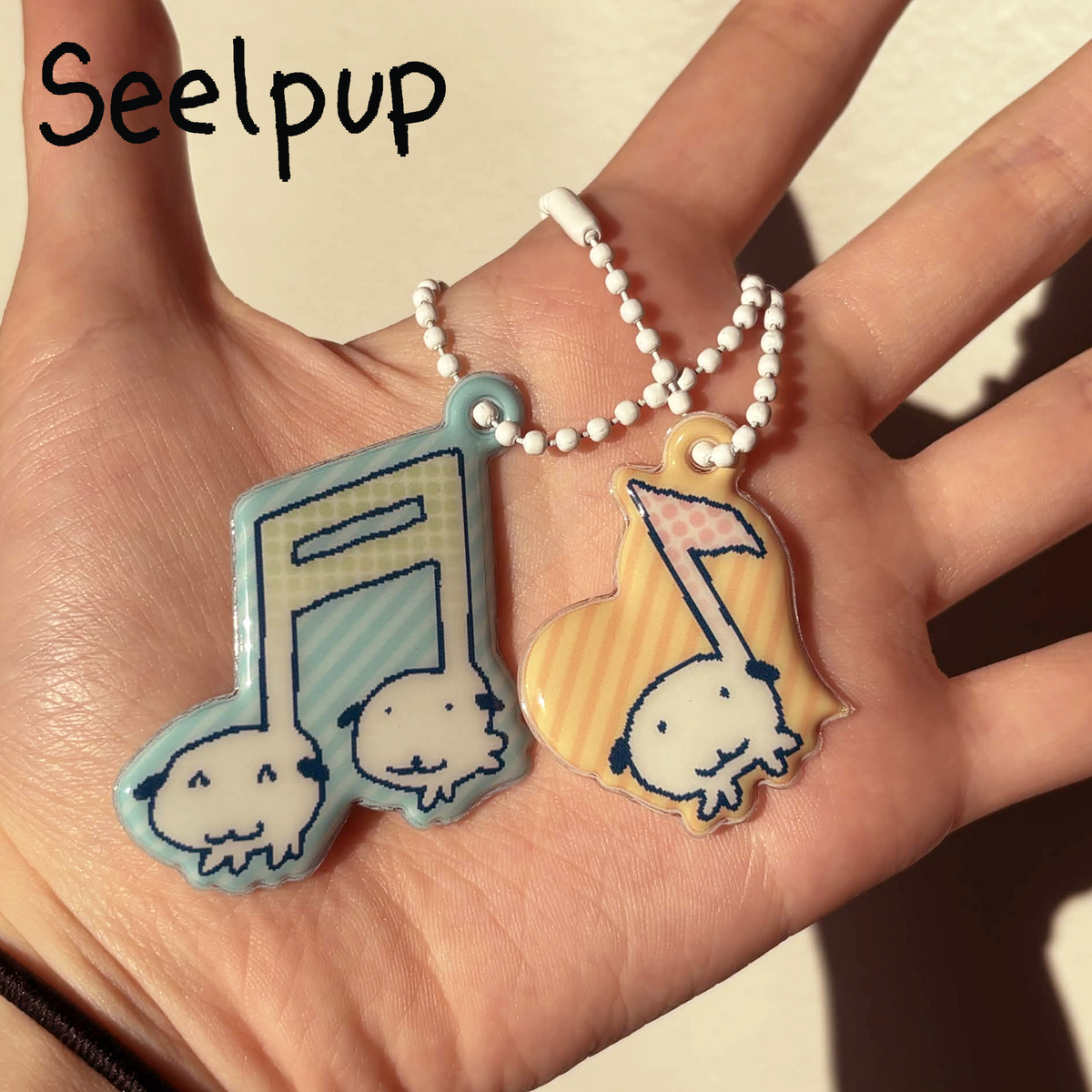 PVC MUSIC LUVVERS KEYCHAIN